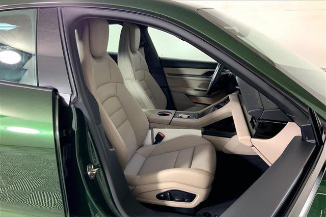 new 2025 Porsche Taycan car