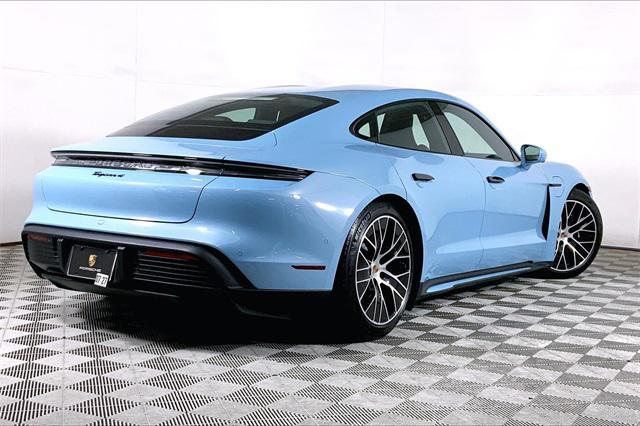 new 2025 Porsche Taycan car