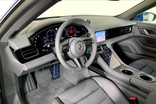 new 2025 Porsche Taycan car
