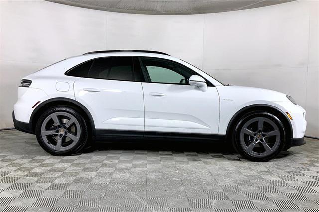 new 2025 Porsche Macan car