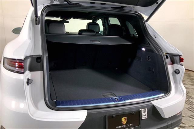 new 2025 Porsche Cayenne car, priced at $100,605