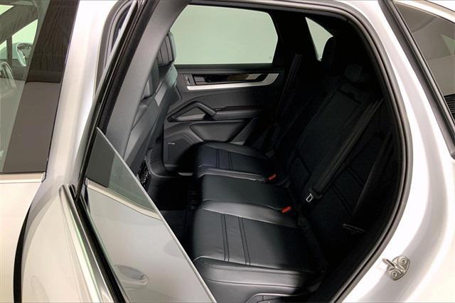 new 2025 Porsche Cayenne car, priced at $100,605