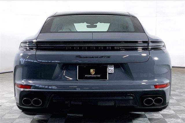 new 2025 Porsche Panamera car