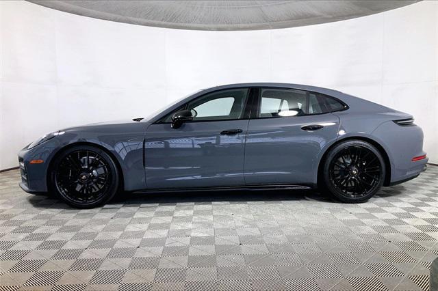 new 2025 Porsche Panamera car
