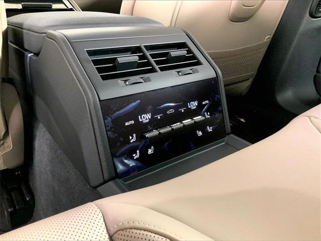 new 2026 Porsche Panamera car