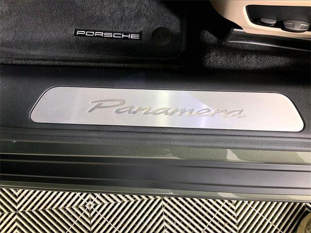 new 2026 Porsche Panamera car
