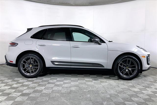 new 2025 Porsche Macan car