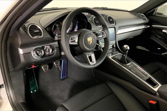 new 2025 Porsche 718 Cayman car