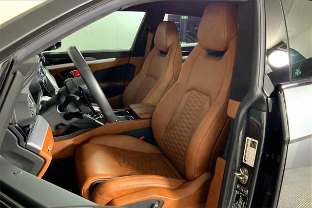 used 2019 Lamborghini Urus car, priced at $175,995