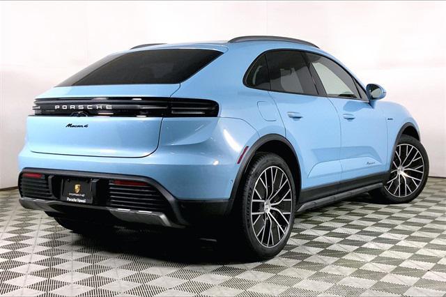 new 2025 Porsche Macan car