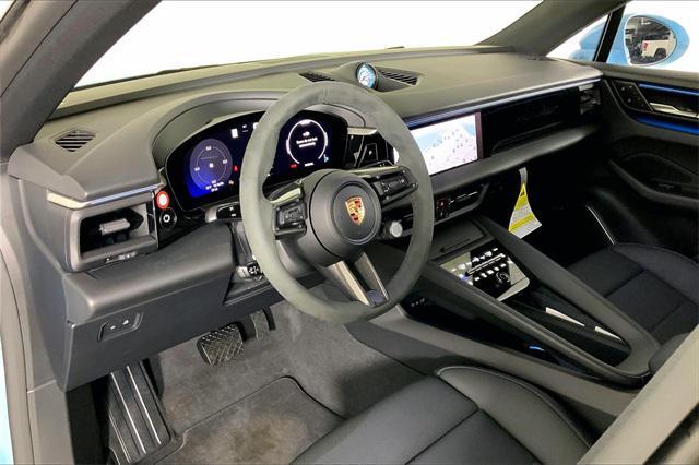 new 2025 Porsche Macan car