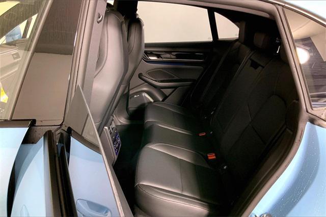 new 2025 Porsche Macan car