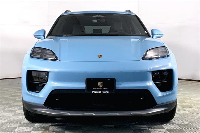 new 2025 Porsche Macan car