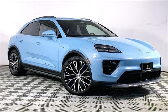 new 2025 Porsche Macan car