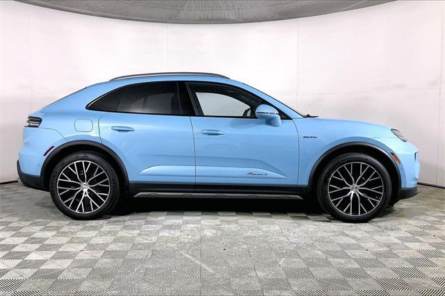 new 2025 Porsche Macan car