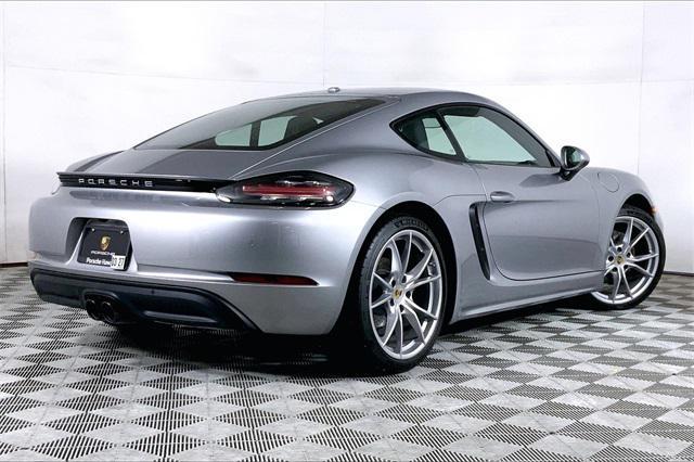 new 2025 Porsche 718 Cayman car