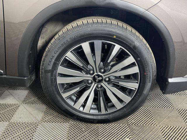 used 2020 Mitsubishi Outlander car, priced at $16,497