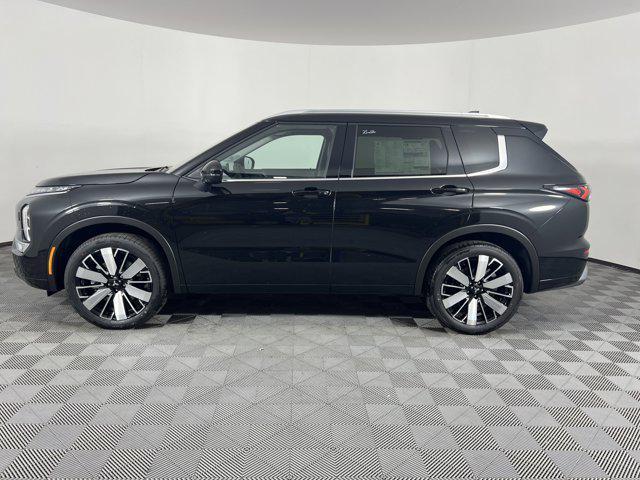 new 2025 Mitsubishi Outlander car, priced at $40,305
