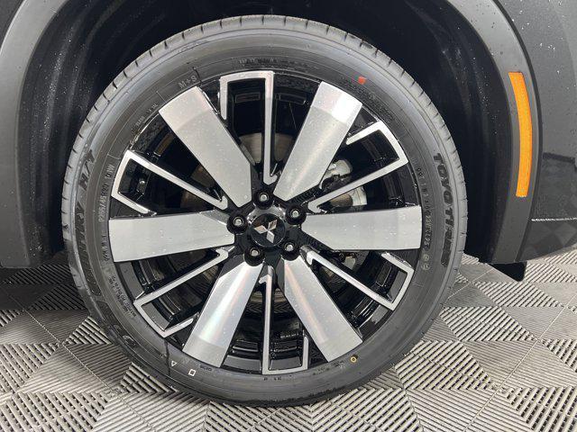 new 2025 Mitsubishi Outlander car, priced at $40,305