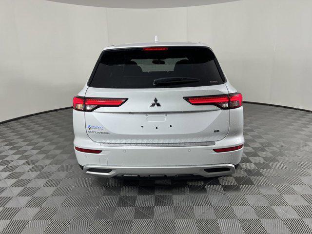 new 2024 Mitsubishi Outlander car, priced at $36,315