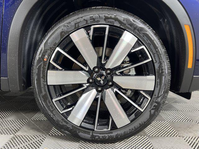 new 2025 Mitsubishi Outlander car, priced at $34,530