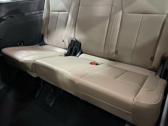 used 2024 Ford Expedition car, priced at $52,997