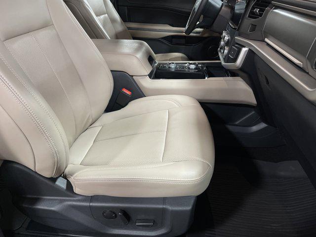 used 2024 Ford Expedition car, priced at $52,997