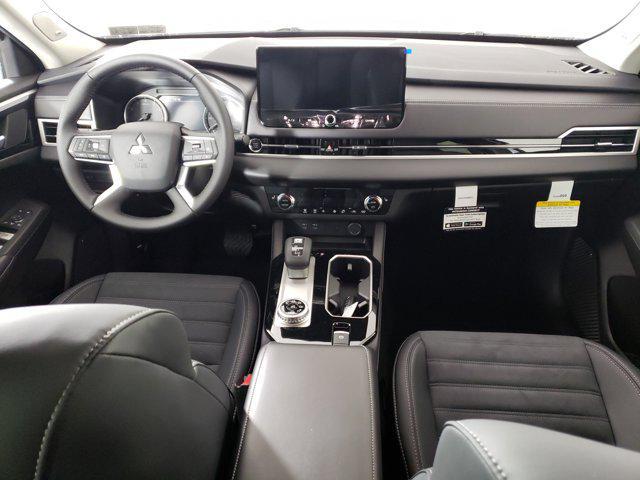 new 2025 Mitsubishi Outlander car, priced at $39,315
