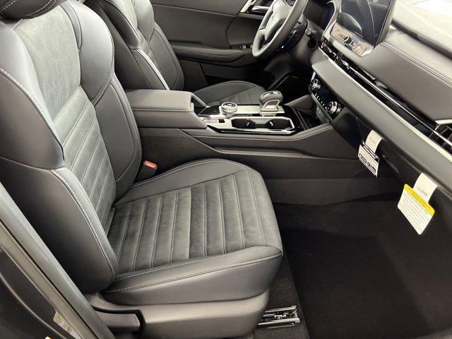 new 2025 Mitsubishi Outlander car, priced at $38,215