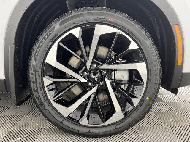 new 2025 Mitsubishi Outlander PHEV car, priced at $42,765