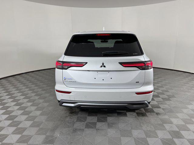 new 2025 Mitsubishi Outlander car, priced at $38,075