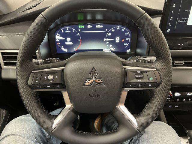 new 2025 Mitsubishi Outlander car, priced at $38,075