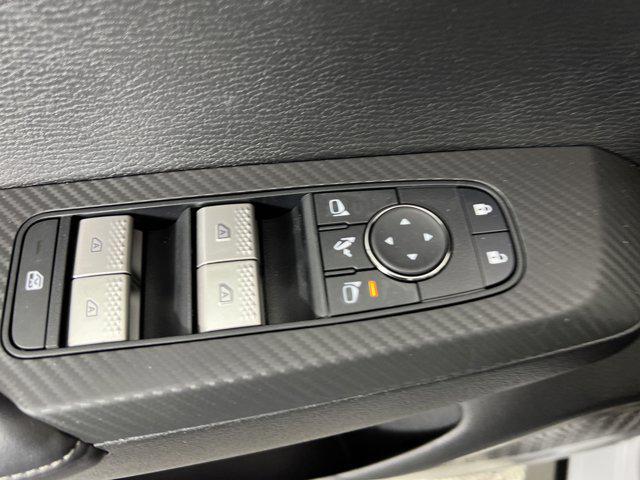 new 2025 Mitsubishi Outlander car, priced at $38,075