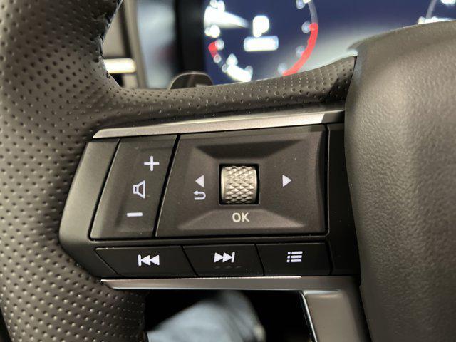 new 2025 Mitsubishi Outlander car, priced at $38,075