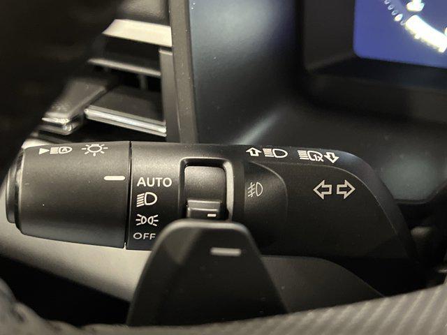 new 2025 Mitsubishi Outlander car, priced at $38,075