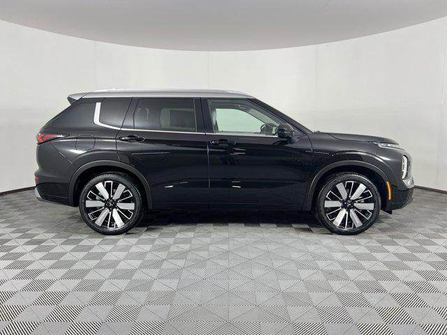 new 2025 Mitsubishi Outlander car, priced at $42,155