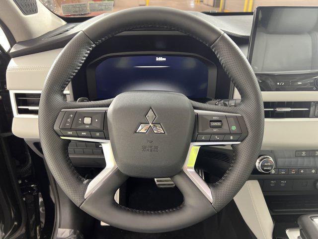 new 2025 Mitsubishi Outlander car, priced at $42,155