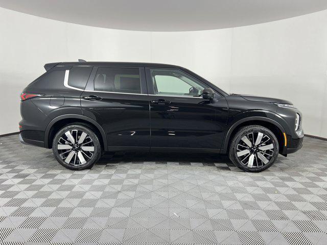 new 2025 Mitsubishi Outlander car, priced at $34,500