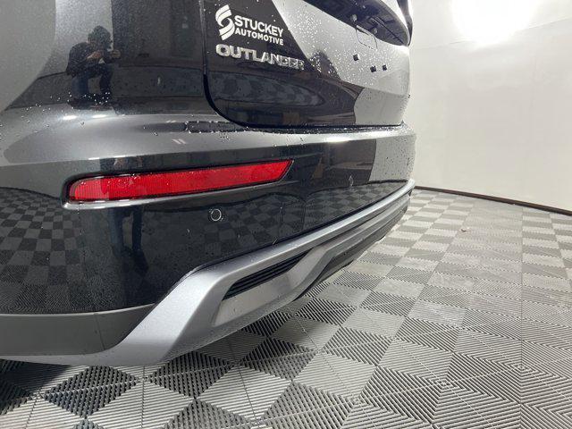new 2025 Mitsubishi Outlander car, priced at $34,500