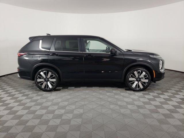 new 2025 Mitsubishi Outlander car, priced at $38,385