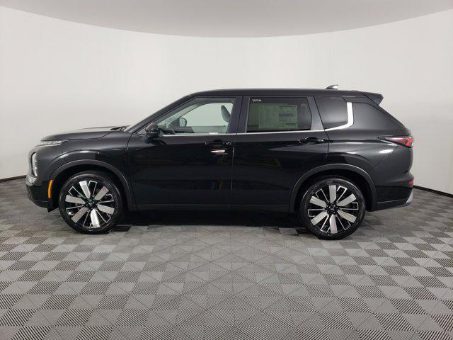 new 2025 Mitsubishi Outlander car, priced at $38,385