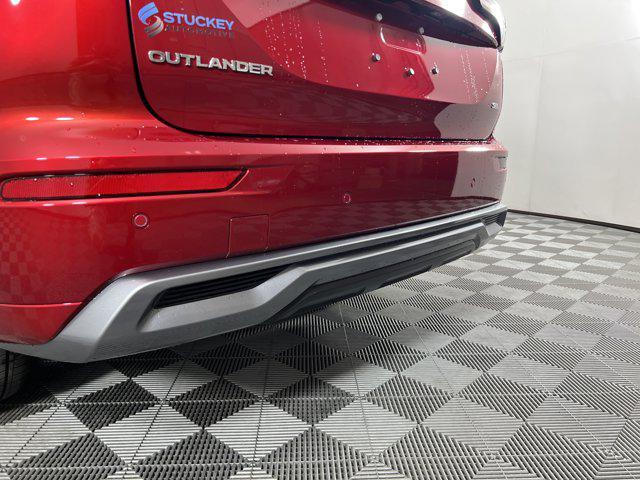 new 2025 Mitsubishi Outlander car, priced at $40,305