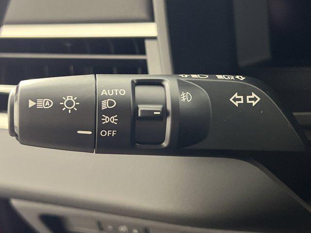 new 2025 Mitsubishi Outlander car, priced at $40,305