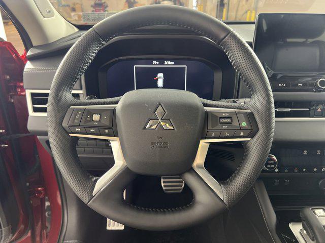 new 2025 Mitsubishi Outlander car, priced at $40,305