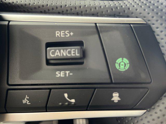 new 2025 Mitsubishi Outlander car, priced at $40,305