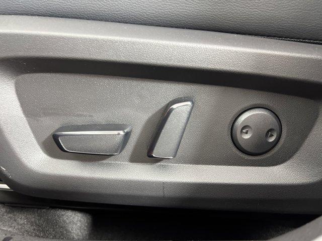 new 2025 Mitsubishi Outlander car, priced at $40,305