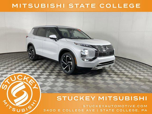 used 2024 Mitsubishi Outlander car, priced at $25,497