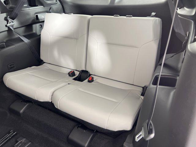 new 2025 Mitsubishi Outlander car, priced at $38,075