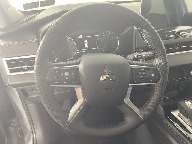 new 2025 Mitsubishi Outlander car, priced at $35,185