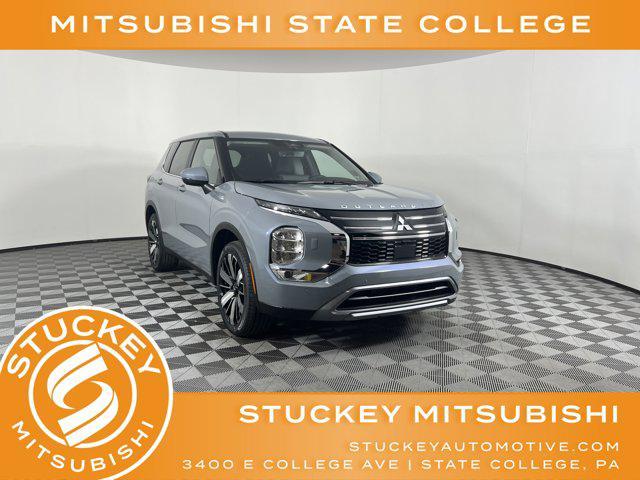 new 2025 Mitsubishi Outlander car, priced at $35,185